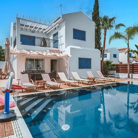 Amphitrite Villa Paralimni Exteriér fotografie