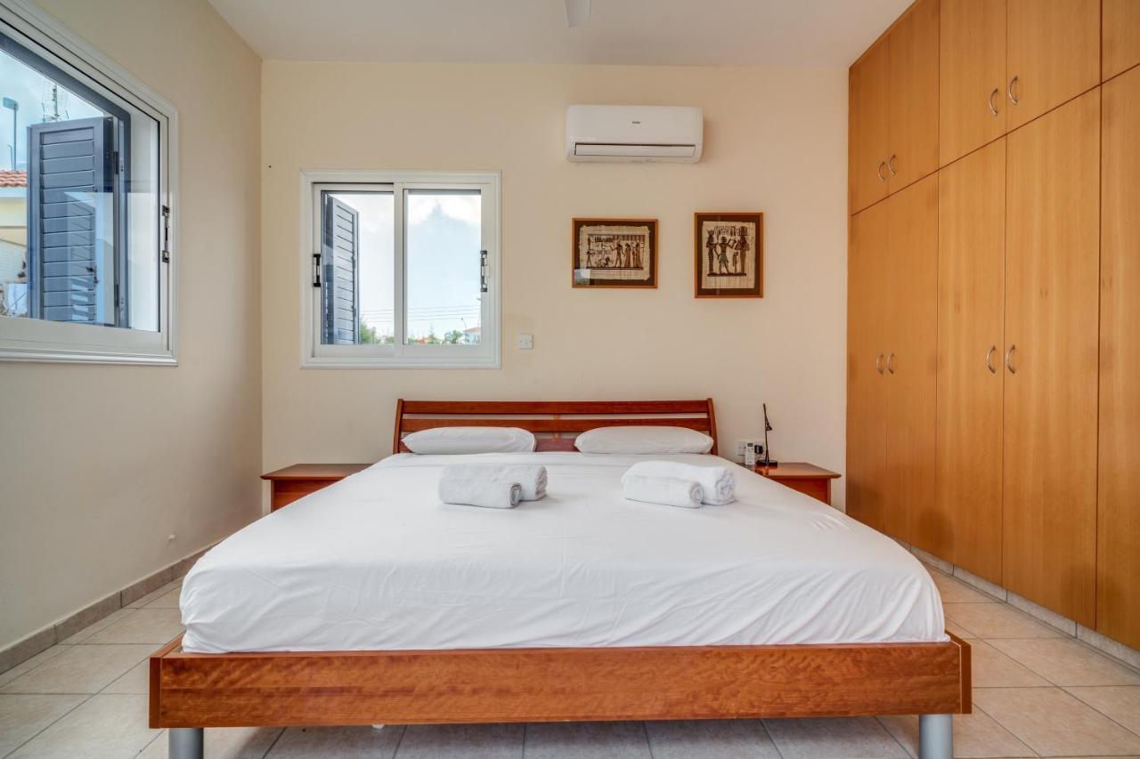 Amphitrite Villa Paralimni Exteriér fotografie