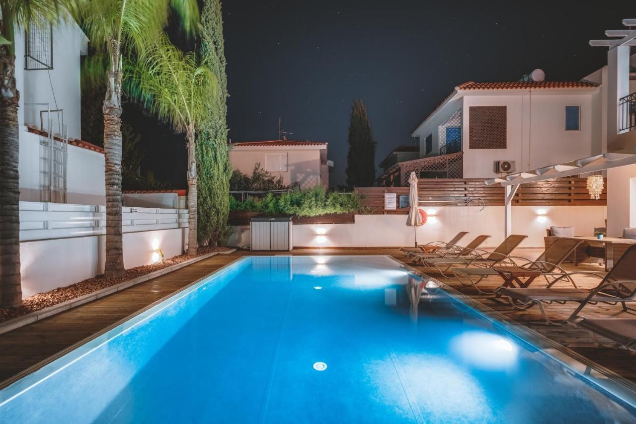 Amphitrite Villa Paralimni Exteriér fotografie