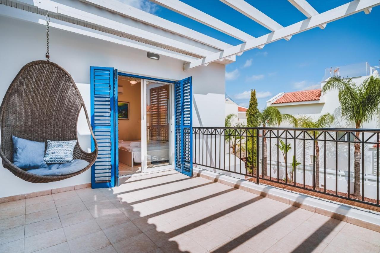 Amphitrite Villa Paralimni Exteriér fotografie