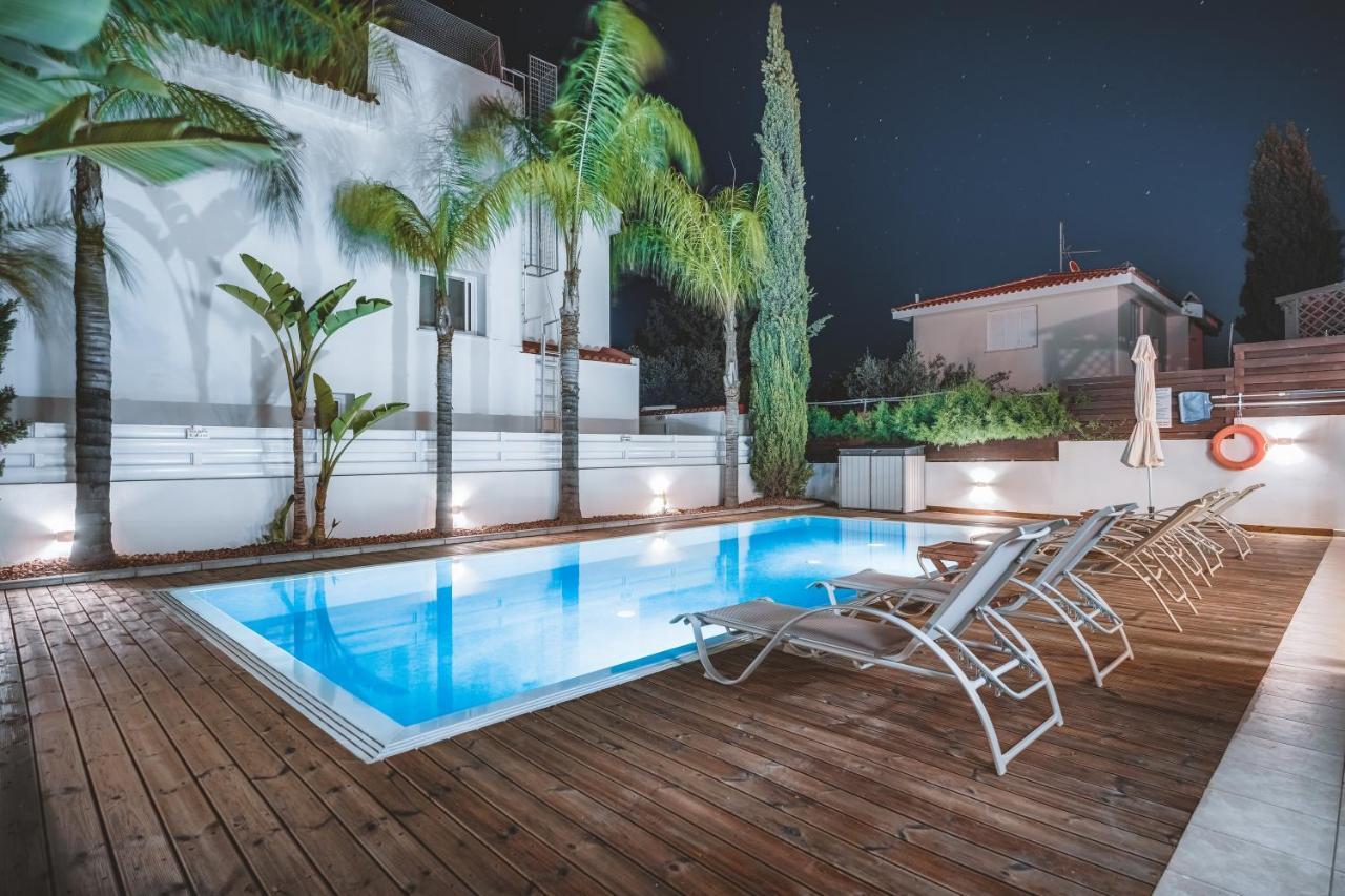 Amphitrite Villa Paralimni Exteriér fotografie